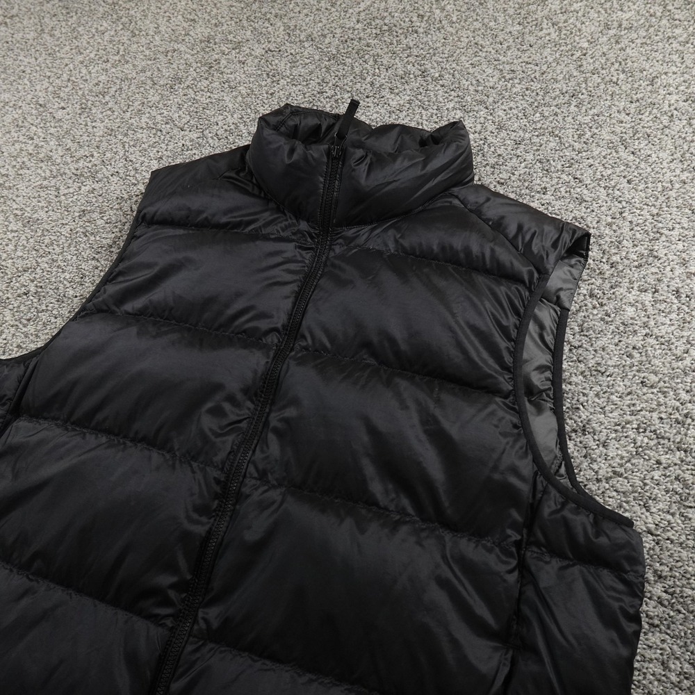 Uniqlo Vest Mens XL Black‎ Ultra Light Down Puffer Quilted Insulated Jacket Top